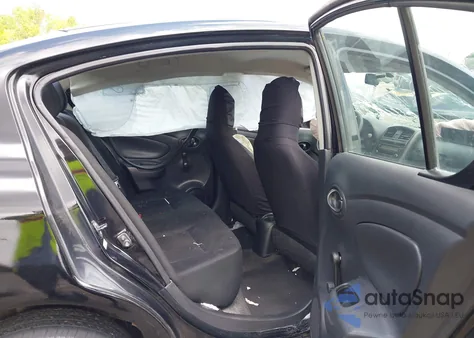 2015 Nissan Versa 1.6 S+ из США, поврежденный, VIN 3N1CN7AP7FL835711